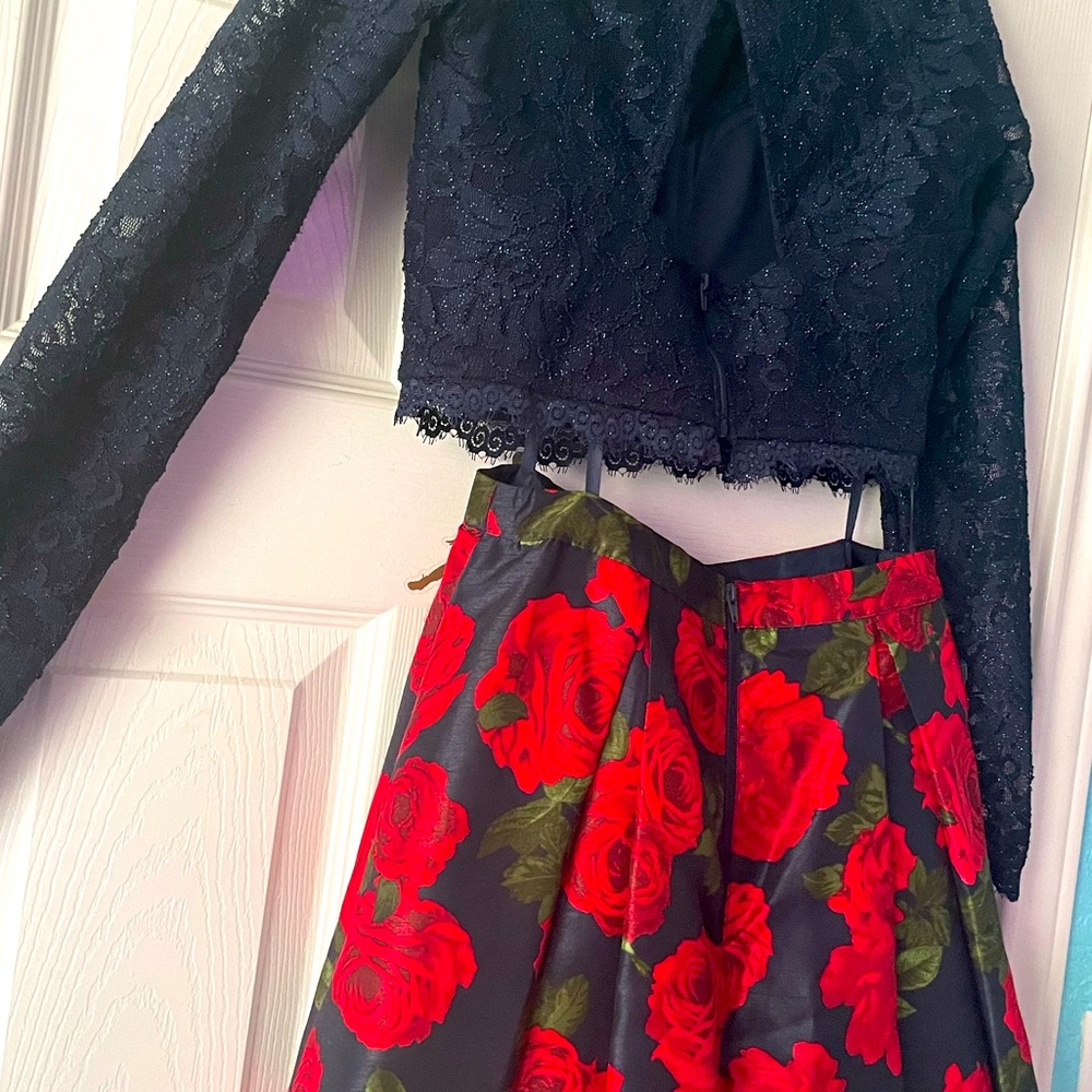 Sequin Hearts Floral Formal Two- Piece🌹